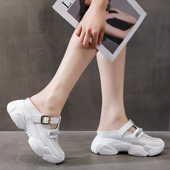 Новая Женская обувь, Увеличивающая рост, Сетчатые дышащие Сандалии без каблука на толстой подошве, Удобная повседневная обувь Baotou на мягкой подошве